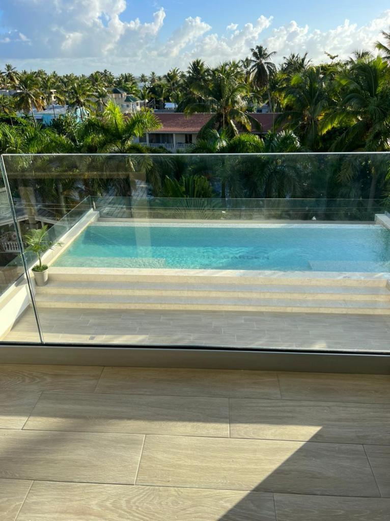 LUJOSO APARTAMENTO NUEVO DE 2 HABITACIONES — foto 2